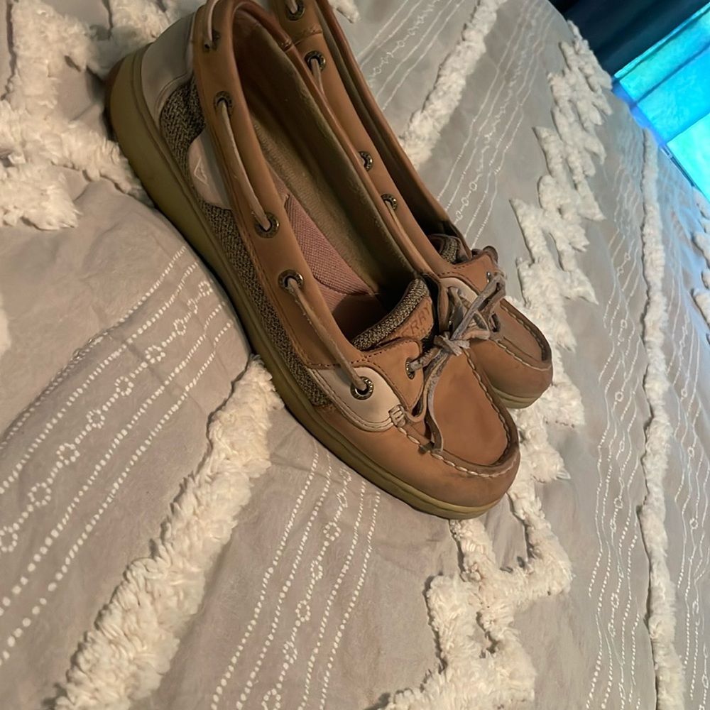 Sperry women’s 8.5